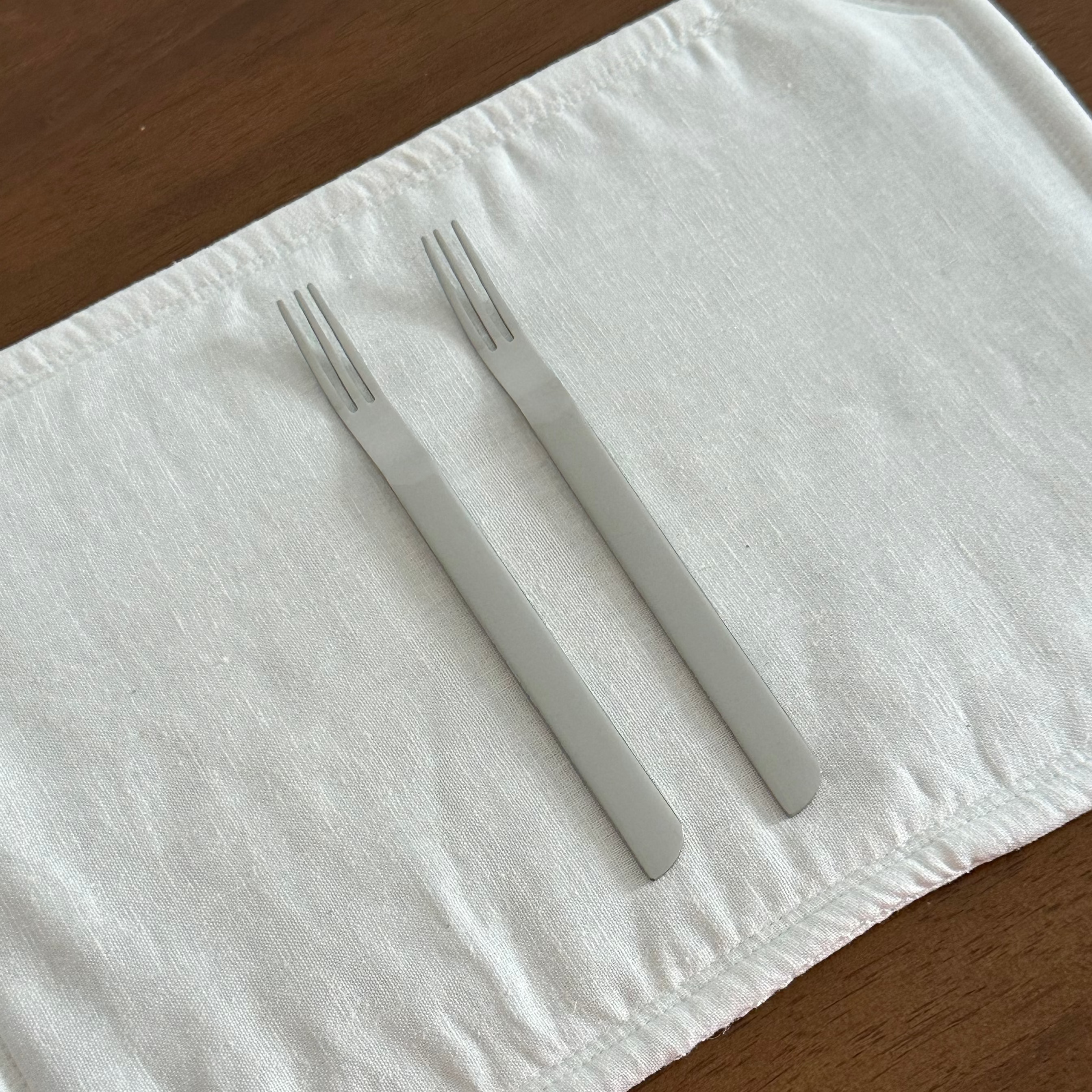 MILA 316 Stainless Steel Minimalist Thick Fruit Dessert Fork Cutlery Flatware