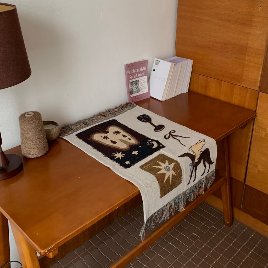 RÊVERIE DU SOIR Retro Style Evening Daydream Decorative Tapestry With Fringe Blanket