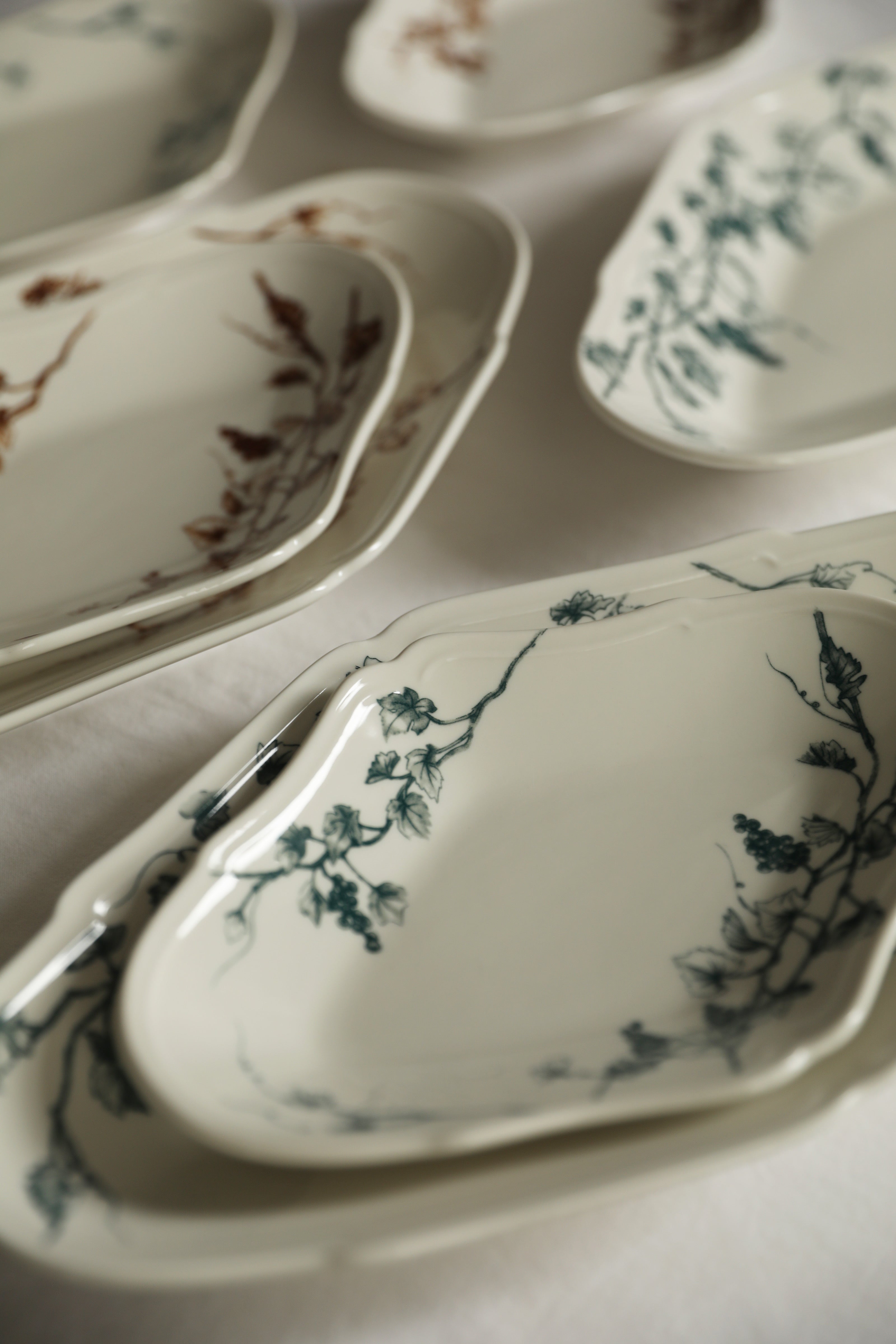 Studio M' Japan Vigne Plate Blue