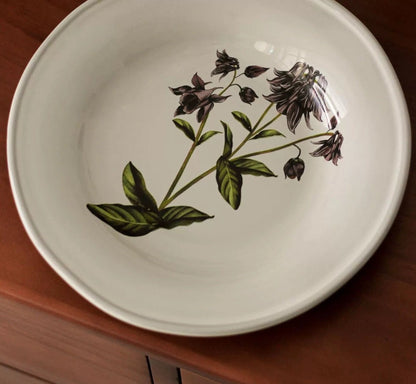 LA FLEUR Aquilegia Columbine Flower French Retro Plate