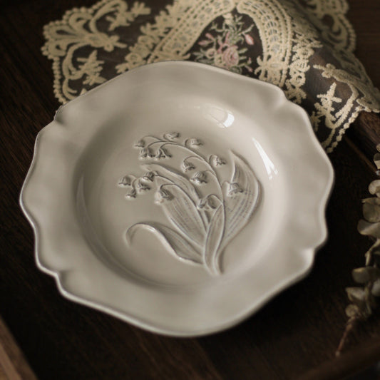 VALLARIA Lily of the Valley French Retro Relief Plate Gray White